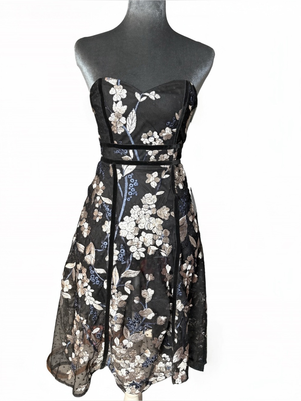 Lulus Constance Black Floral Embroidered Strapless Midi Dress XS - NWT